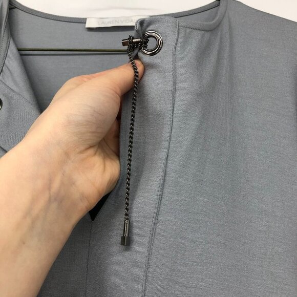 Lauren Vidal blue grey short sleeve viscose Chained  V-neck blouse Med - Picture 10 of 14
